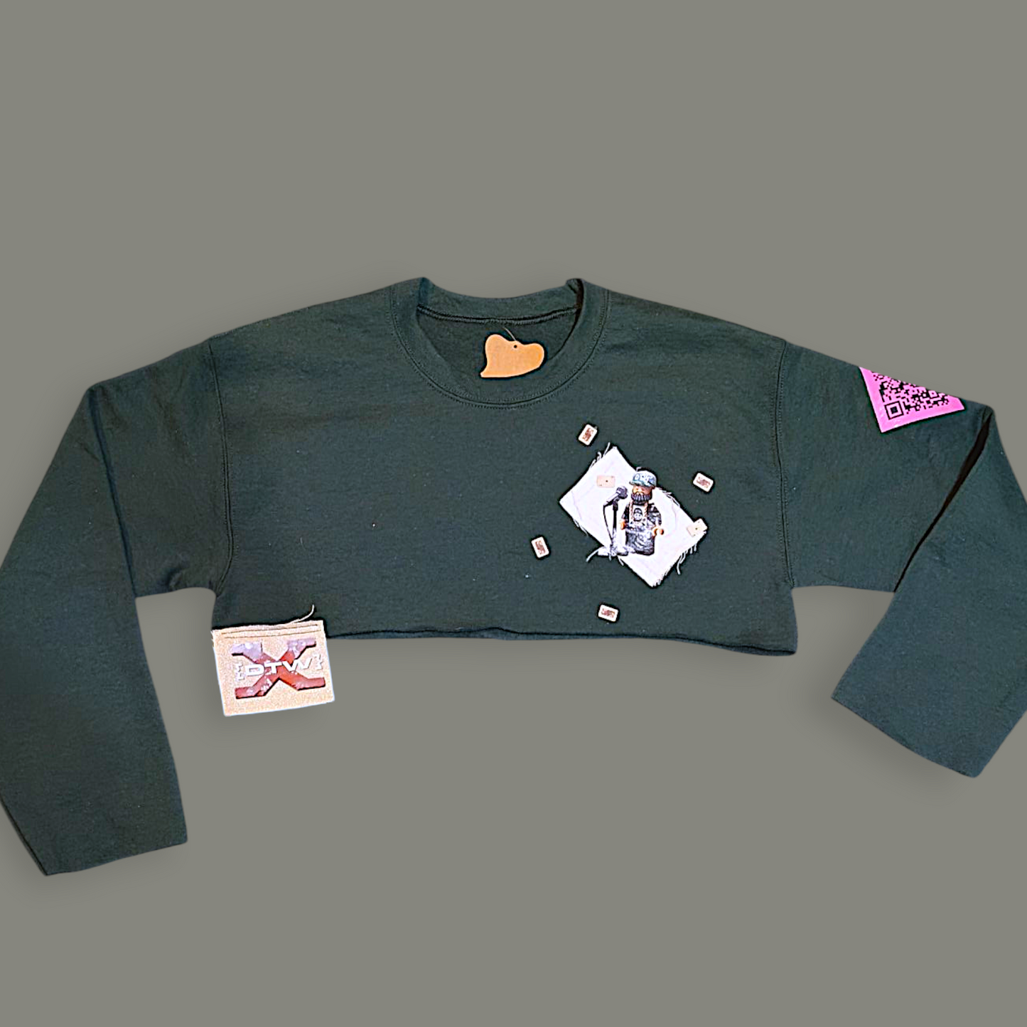 1/1 Vvalencia x DTW crop sweater