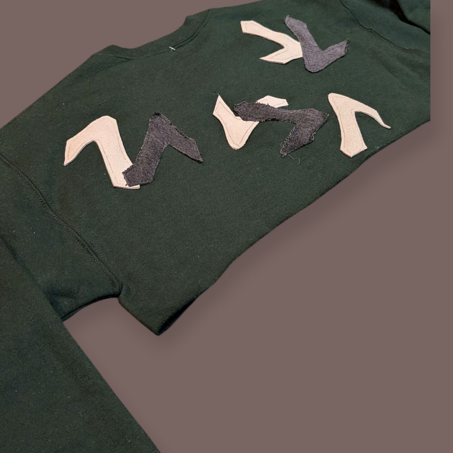 1/1 Vvalencia x DTW crop sweater